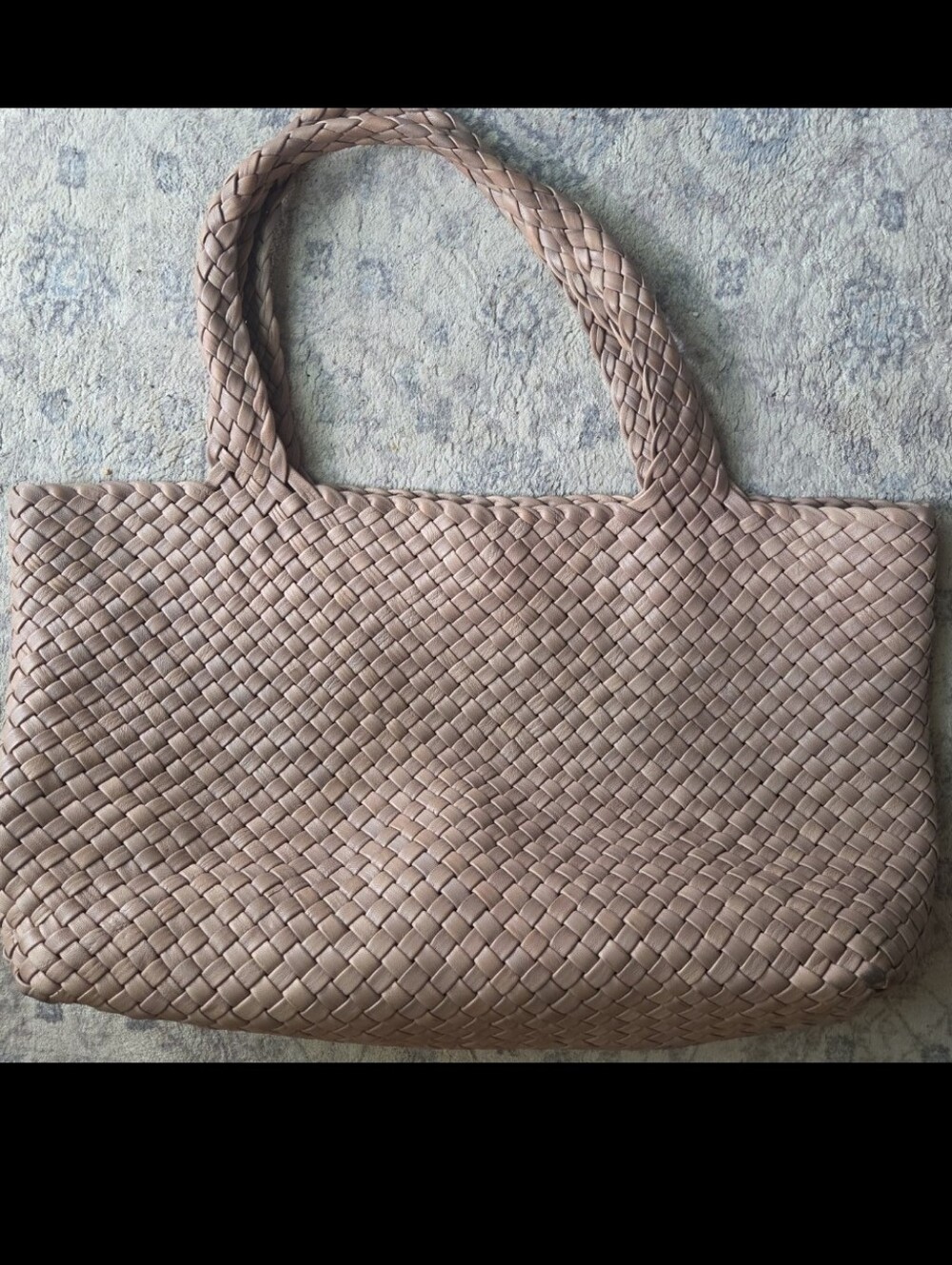 Falor woven leather shoulder bag blush F739